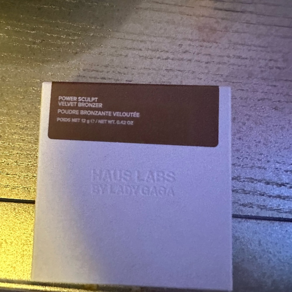 Haus Labs By Lady Gaga Power Sculpt Velvet Bronzer - Brown